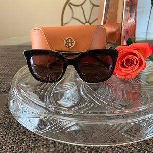 Tory burch sunglasses
